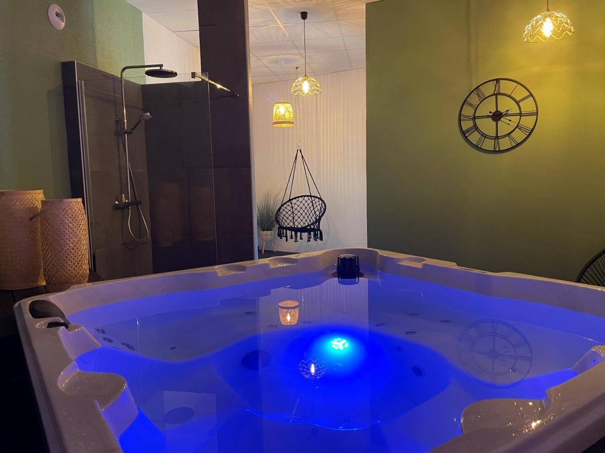 Logis Hotel Volcan Sancy Nébouzat Dış mekan fotoğraf